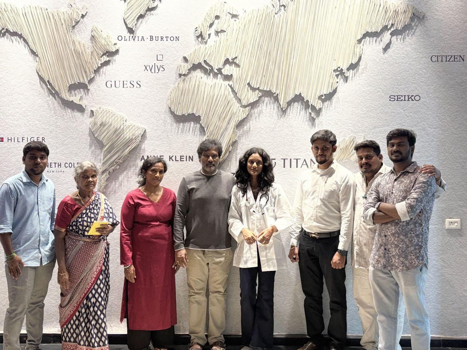 Students and family members receiving overseas education guidance and admission support